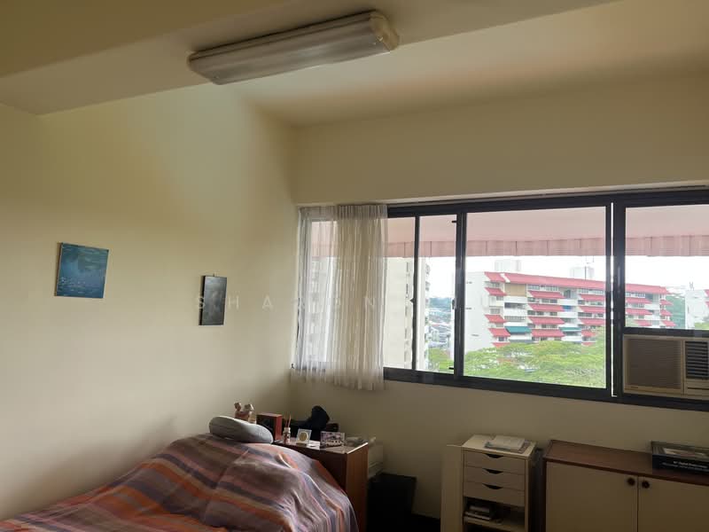 Hillcrest Arcadia Condominium For Sale at S$ 2,500,000 | PropertyGuru Singapore - Bedroom 2