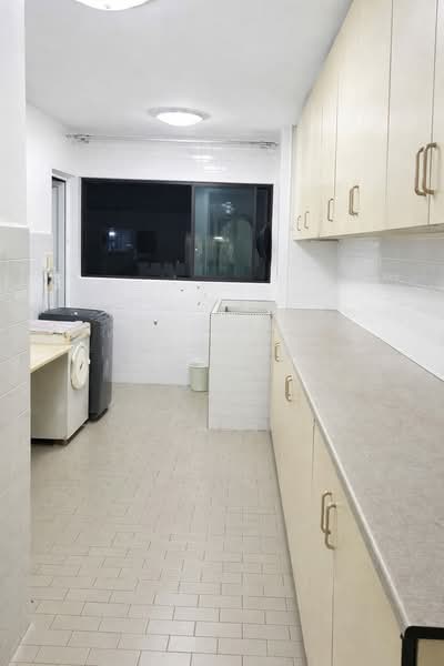 170 Bedok South Road HDB Flat For Sale at S$ 638,888 | PropertyGuru Singapore - Interior