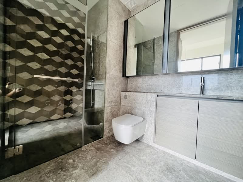 Leedon Green, 38 Leedon Heights, 2 Bedrooms, 710 sqft, Condominium For Rent, by Casey Koo 古家进, 500094084 - Bathroom - PropertyGuru.com.sg