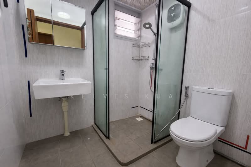 126B Canberra Street HDB Flat For Sale at S$ 750,000 | PropertyGuru Singapore - Bathroom