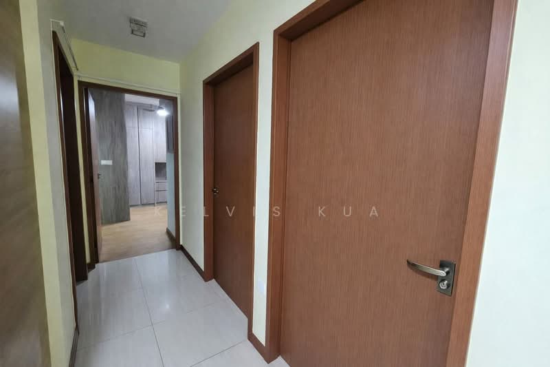 126B Canberra Street HDB Flat For Sale at S$ 750,000 | PropertyGuru Singapore - Corridor