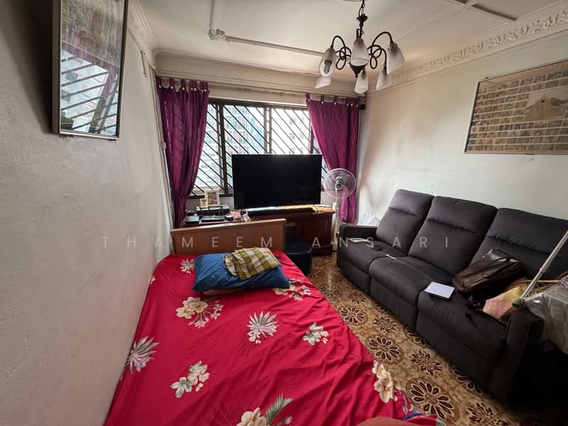 53 Chin Swee Road HDB Flat For Sale at S$ 548,000 | PropertyGuru Singapore - Living Room