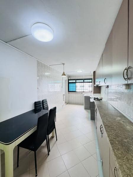234 Serangoon Avenue 3, 234 Serangoon Avenue 3, Hougang / Punggol / Sengkang, 3 Bedrooms, 904 sqft, HDB Flat For Sale, by Lin Sallee 林玥廷, 500094111 - PropertyGuru.com.sg