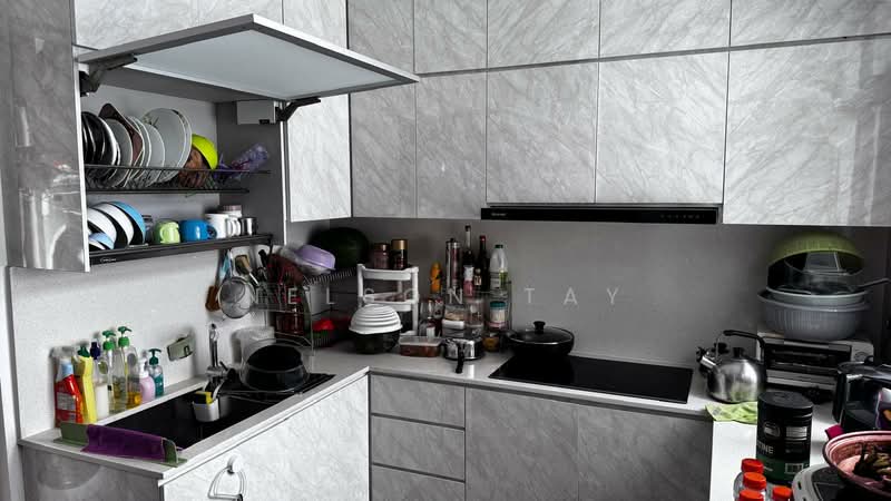 Mandarin Gardens Apartment For Sale at S$ 1,300,000 | PropertyGuru Singapore