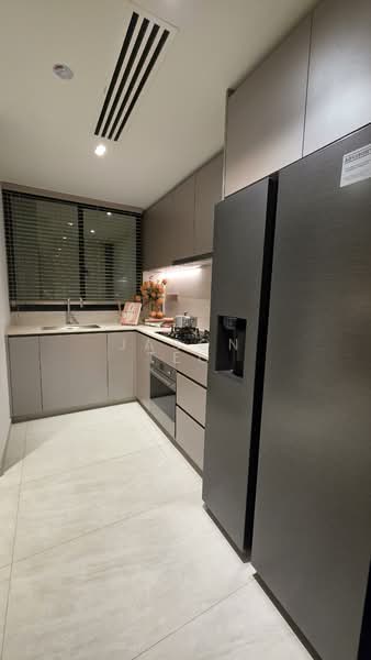 Pinery Residences Condominium For Sale at S$ 3,259,000 | PropertyGuru Singapore - Kitchen