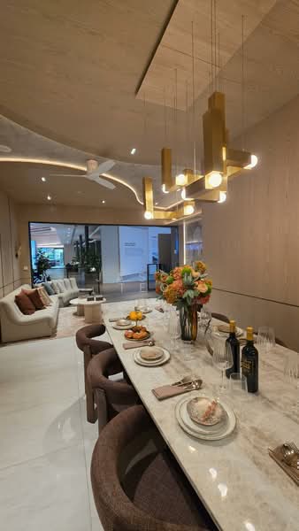 Pinery Residences Condominium For Sale at S$ 3,259,000 | PropertyGuru Singapore - Dining Room