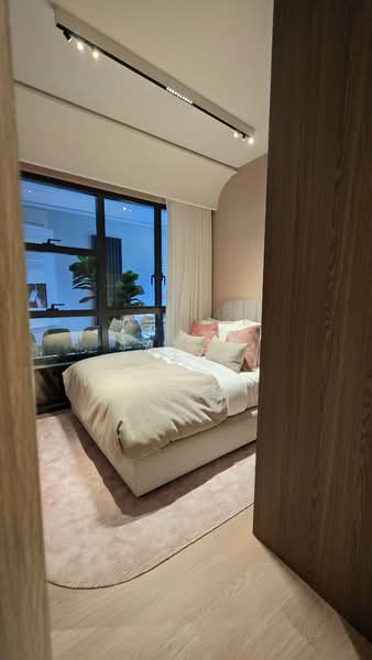 Pinery Residences Condominium For Sale at S$ 3,259,000 | PropertyGuru Singapore - Bedroom 2