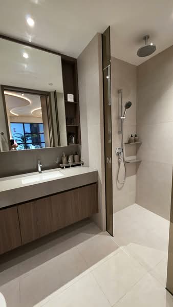Pinery Residences Condominium For Sale at S$ 3,259,000 | PropertyGuru Singapore - Master Bathroom
