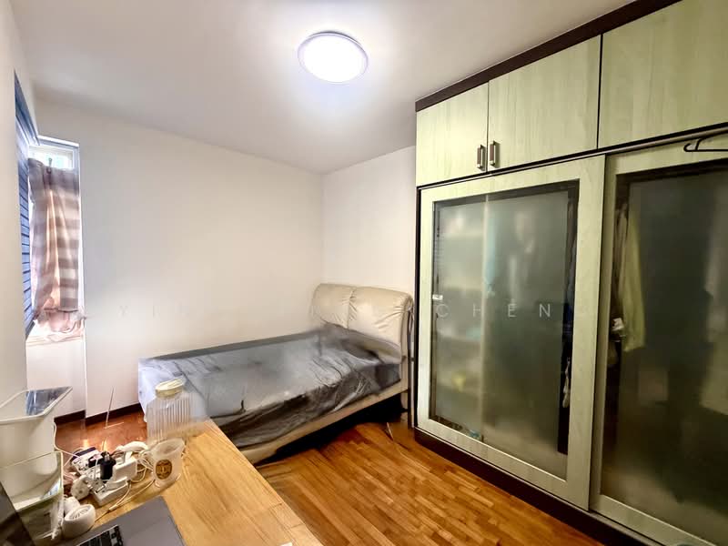 269B Compassvale Link HDB Flat For Sale at S$ 740,000 | PropertyGuru Singapore - Bedroom