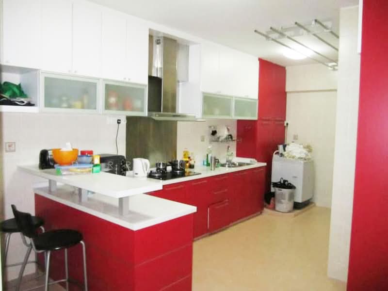 112 Edgefield Plains, 112 Edgefield Plains, 3 Bedrooms, 1,399 sqft, HDB Flat For Rent, by Derrick Lai 斯安, 500094135 - Kitchen - PropertyGuru.com.sg