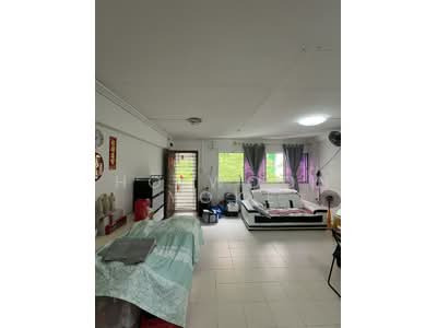 For Sale - 667 Hougang Avenue 4