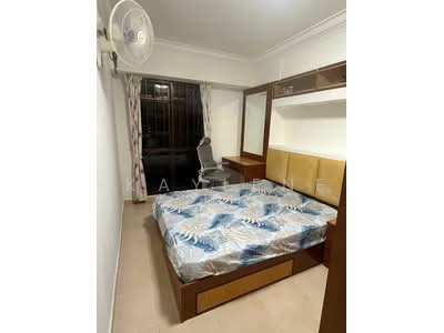 For Rent - 298C Compassvale Street