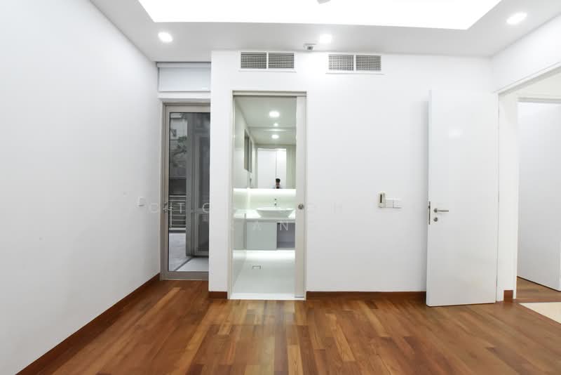 Nassim Jade, 3 Nassim Road, 3 Bedrooms, 2,400 sqft, Condominium For Rent, by Victor Goh Wee Kang, 500094168 - Bathroom - PropertyGuru.com.sg