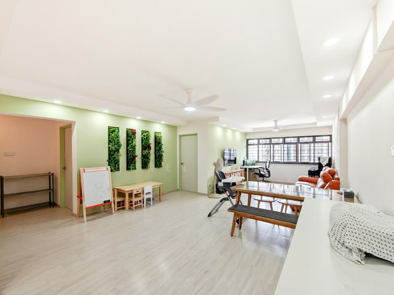771 Bedok Reservoir View, 771 Bedok Reservoir View, 3 Bedrooms, 1,237 sqft, HDB Flat For Sale, by Jenell Lee, 500094173 - Living Room - PropertyGuru.com.sg
