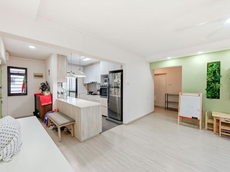 771 Bedok Reservoir View, 771 Bedok Reservoir View, 3 Bedrooms, 1,237 sqft, HDB Flat For Sale, by Jenell Lee, 500094173 - Living Room - PropertyGuru.com.sg