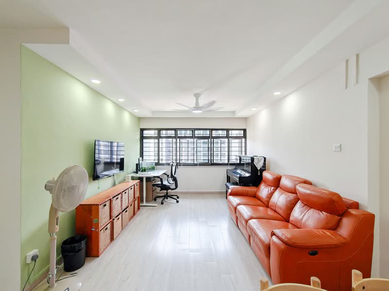 771 Bedok Reservoir View, 771 Bedok Reservoir View, 3 Bedrooms, 1,237 sqft, HDB Flat For Sale, by Jenell Lee, 500094173 - Living Room - PropertyGuru.com.sg