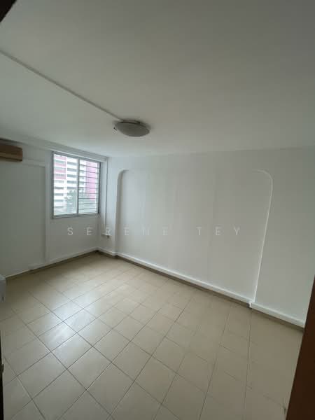 642 Hougang Avenue 8, 642 Hougang Avenue 8, 2 Bedrooms, 743 sqft, HDB Flat For Rent, by Serene Tey, 500094181 - Interior - PropertyGuru.com.sg