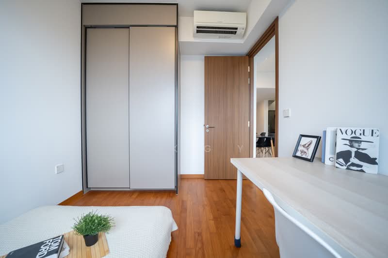 Stirling Residences Condominium For Sale at S$ 1,488,888 | PropertyGuru Singapore - Bedroom