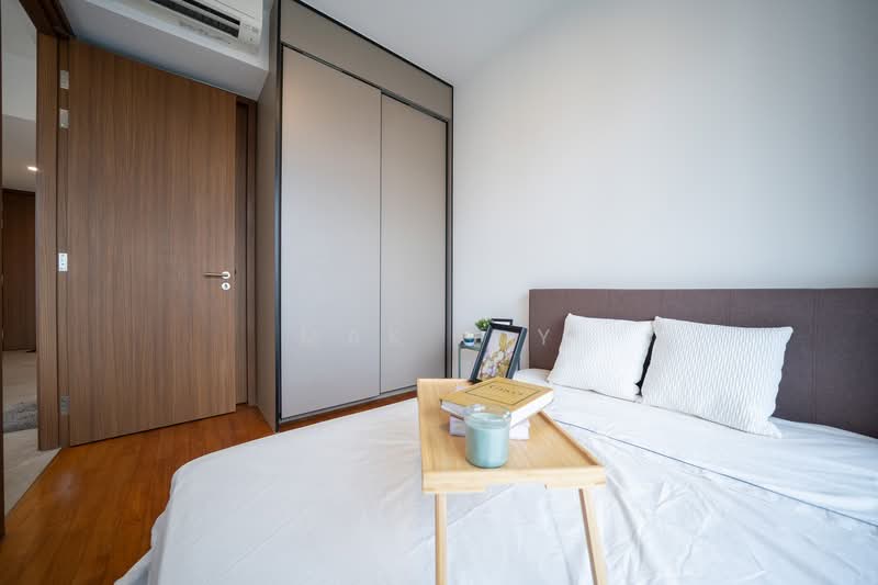 Stirling Residences Condominium For Sale at S$ 1,488,888 | PropertyGuru Singapore - Bedroom