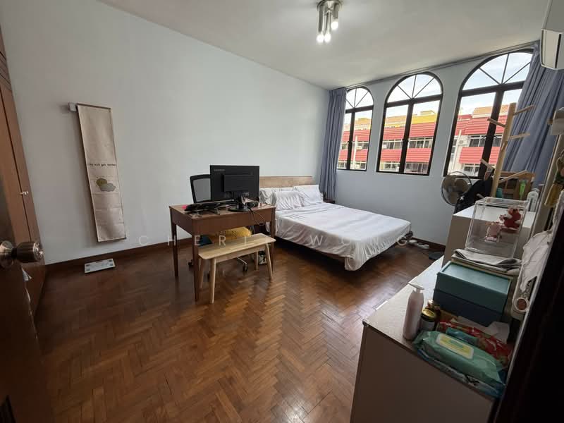Kilat 19 Apartment For Sale at S$ 5,000,000 | PropertyGuru Singapore - Bedroom