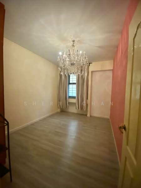 652B Jurong West Street 61 HDB Flat For Sale at S$ 630,000 | PropertyGuru Singapore - Interior