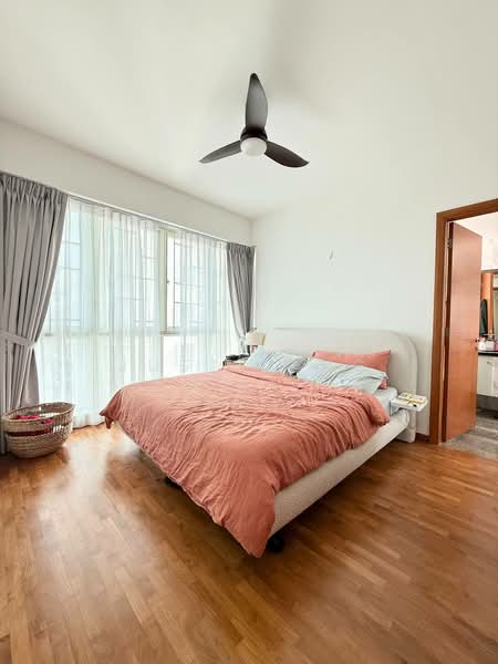 Goldenhill Park Condo Condominium For Sale at S$ 3,800,000 | PropertyGuru Singapore - Bedroom