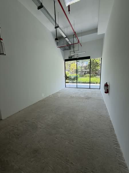 Sky Eden @ Bedok, 1 Bedok Central, 398 sqft, Food & Beverage For Sale, by Ray Ng, 500094210 - Entrance - CommercialGuru.com.sg