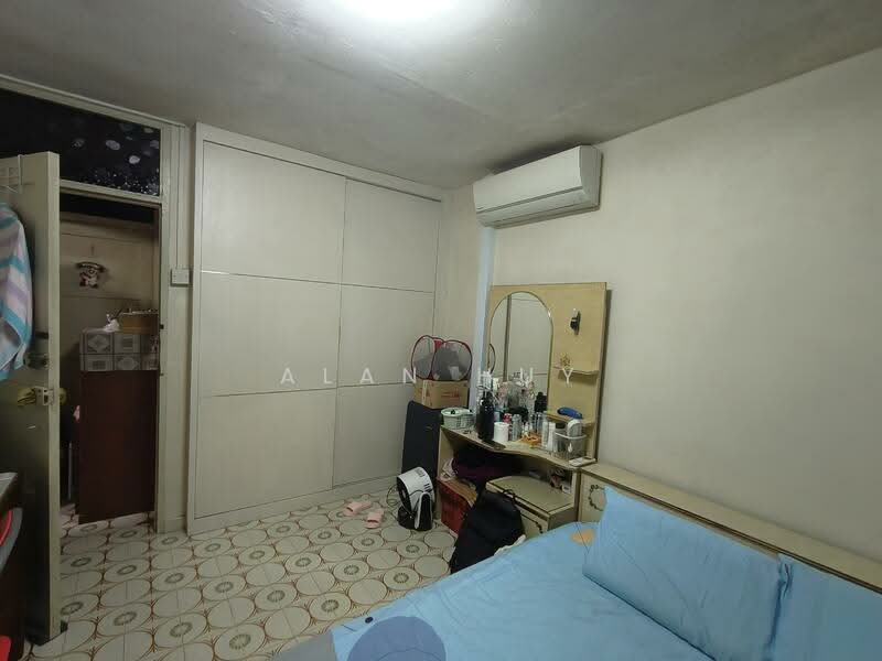 116 Lorong 2 Toa Payoh, 116 Lorong 2 Toa Payoh, Room Rental, 200 sqft, HDB Flat For Rent, by Alan Huy, 500094219 - Bedroom - PropertyGuru.com.sg