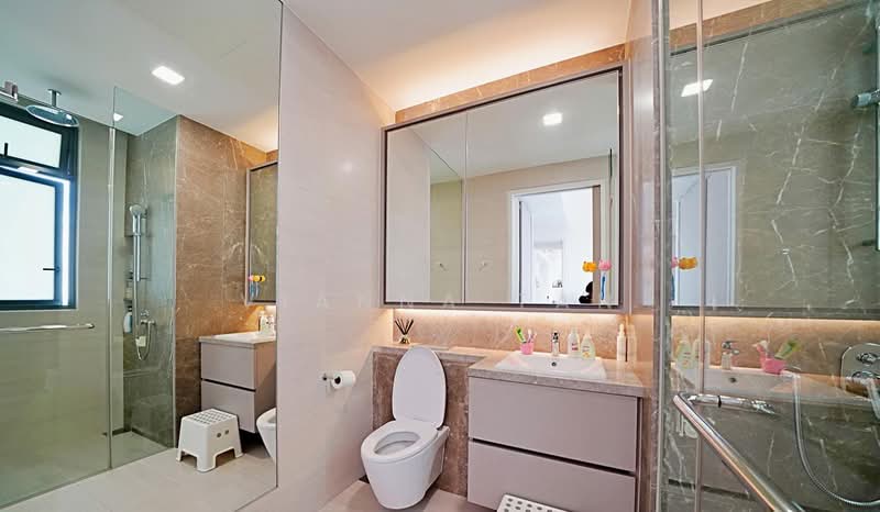 Highline Residences, 7 Kim Tian Road, 3 Bedrooms, 1,152 sqft, Condominium For Sale, by Vianna Tan, 500094220 - Bathroom - PropertyGuru.com.sg