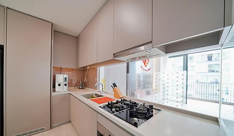 Highline Residences, 7 Kim Tian Road, 3 Bedrooms, 1,152 sqft, Condominium For Sale, by Vianna Tan, 500094220 - Kitchen - PropertyGuru.com.sg