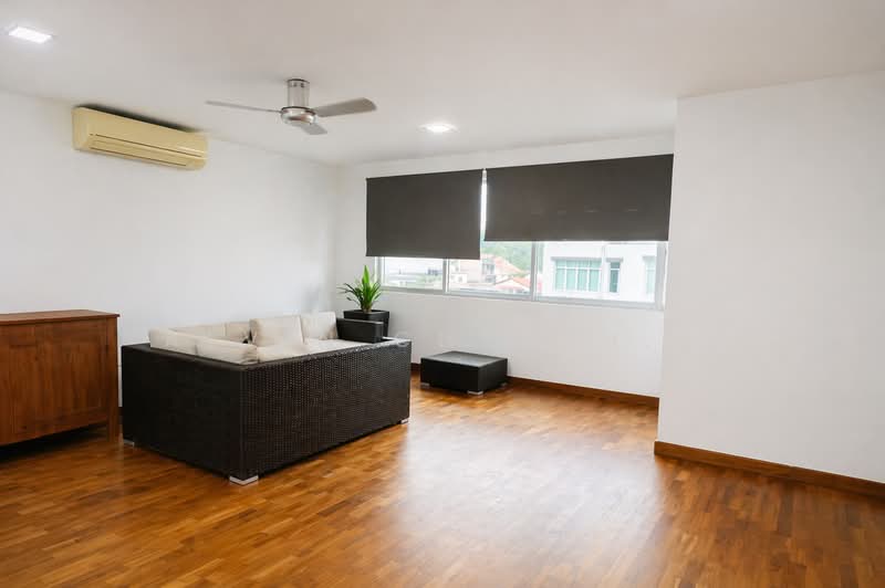 Kandis Walk, , 5 Bedrooms, 4,200 sqft, Corner Terrace For Sale, by Alvin Choo H.C, 500094231 - Living Room - PropertyGuru.com.sg