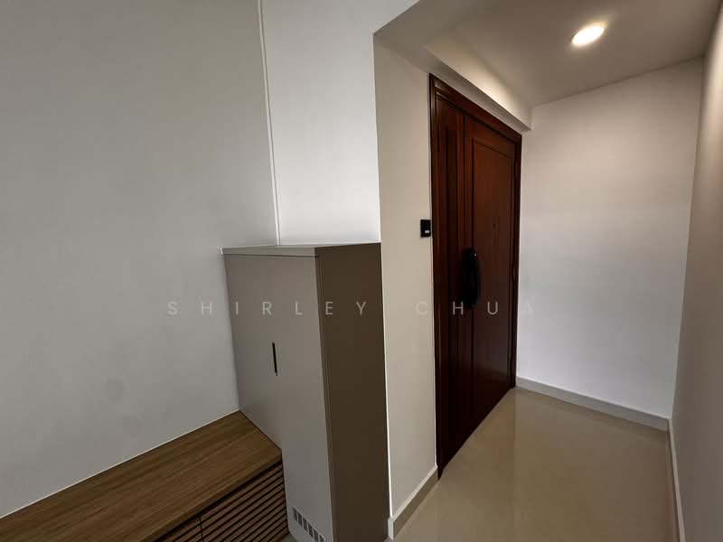 The Bayshore Condominium For Sale at S$ 1,350,000 | PropertyGuru Singapore - Entrance