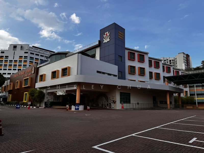 The Bayshore Condominium For Sale at S$ 1,350,000 | PropertyGuru Singapore - Exterior