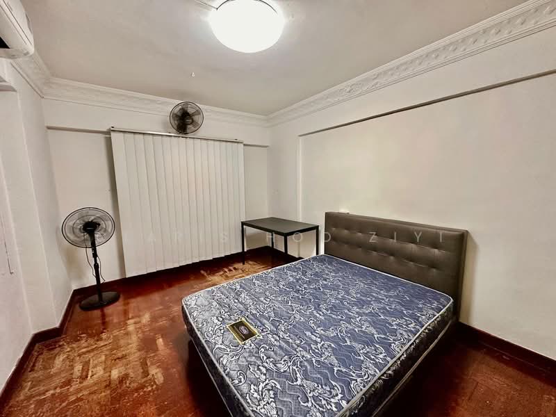 407 Pandan Gardens, 407 Pandan Gardens, 3 Bedrooms, 1,184 sqft, HDB Flat For Rent, by Claris Hoo Ziyi, 500094256 - Bedroom - PropertyGuru.com.sg