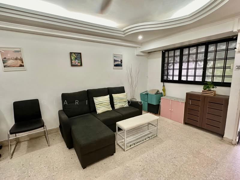 407 Pandan Gardens, 407 Pandan Gardens, 3 Bedrooms, 1,184 sqft, HDB Flat For Rent, by Claris Hoo Ziyi, 500094256 - Living Room - PropertyGuru.com.sg