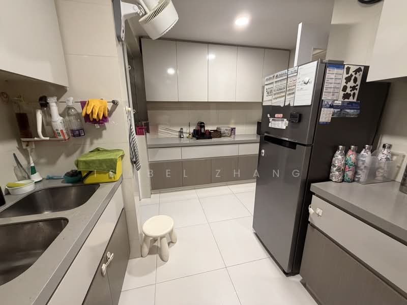 The Interlace, 180 Depot Road, 4 Bedrooms, 2,874 sqft, Condominium For Rent, by Isabel Zhang, 500094257 - Kitchen - PropertyGuru.com.sg