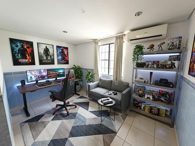 ⭐️WHY THIS HSE?⭐️$14XXPSF⭐️12M FRONTAGE⭐️BIG LAND⭐️ Semi-Detached House For Sale at S$ 6,000,000 | PropertyGuru Singapore - Study