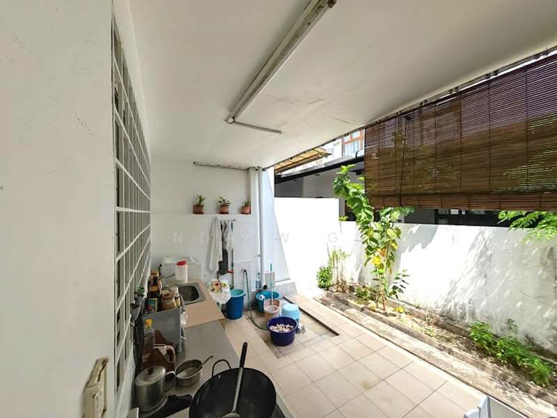 ⭐️WHY THIS HSE?⭐️$14XXPSF⭐️12M FRONTAGE⭐️BIG LAND⭐️ Semi-Detached House For Sale at S$ 6,000,000 | PropertyGuru Singapore - Kitchen