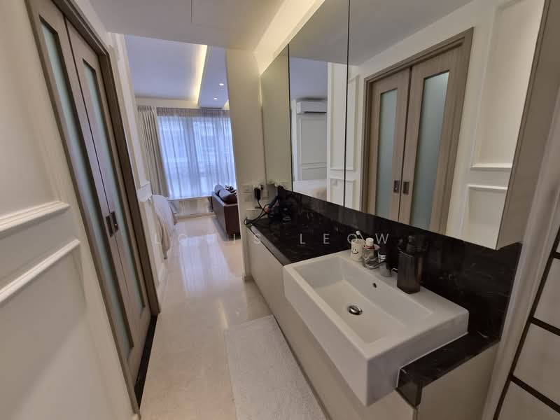Flamingo Valley Condominium For Sale at S$ 1,080,000 | PropertyGuru Singapore - Bathroom