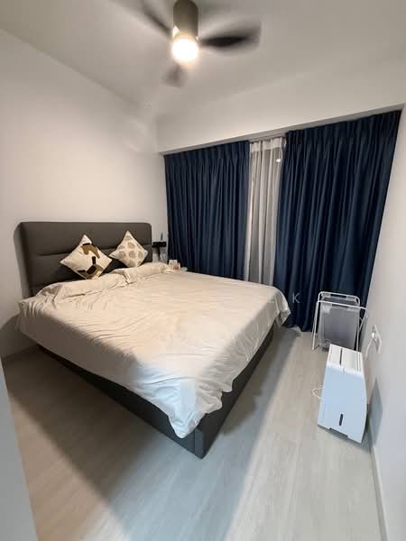 Riverfront Residences Condominium For Sale at S$ 1,340,000 | PropertyGuru Singapore - Bedroom