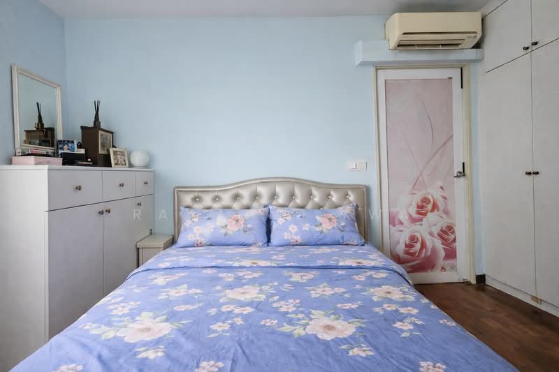 410B Fernvale Road HDB Flat For Sale at S$ 670,000 | PropertyGuru Singapore - Bedroom