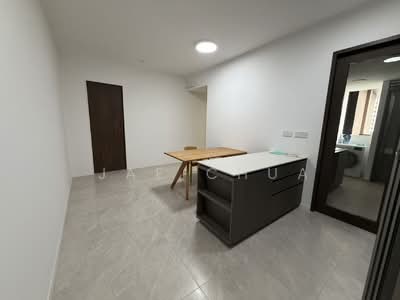 For Rent - Piccadilly Grand