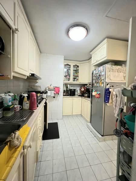 Santa Fe Mansions Apartment For Sale at S$ 2,050,000 | PropertyGuru Singapore - Kitchen