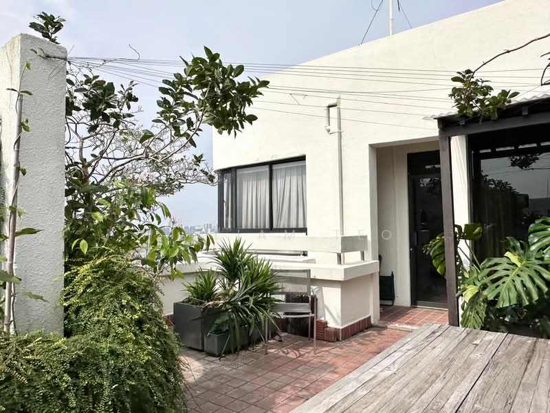 Ocean Park, 530 East Coast Road, 4 Bedrooms, 3,200 sqft, Condominium For Rent, by William Teo, 500094316 - Exterior - PropertyGuru.com.sg