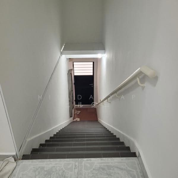 Shophouse at Sims place, Sims place, Eunos / Geylang / Paya Lebar, 1,345 sqft, Shop / Shophouse For Sale, by Hillda Yap ヒルダー, 500094324 - CommercialGuru.com.sg