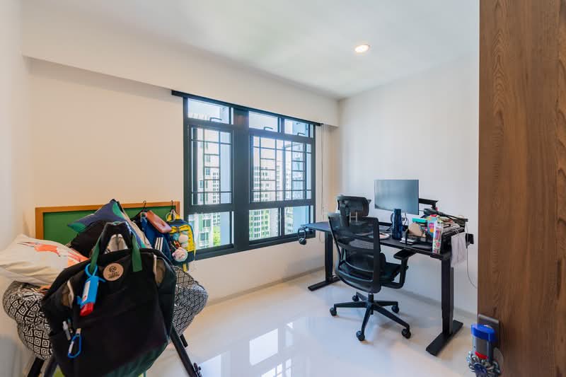 4-Room HDB Directly Opposite Woodleigh Mall & MRT, Bidadari Park Drive, 3 Bedrooms, 1,001 sqft, HDB Flat For Sale, by Ronald Chye, 500094326 - Study - PropertyGuru.com.sg