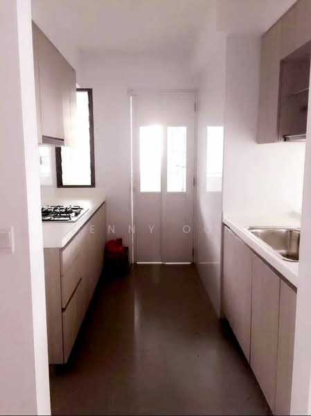 311B Clementi Avenue 4 HDB Flat For Sale at S$ 1,263,340 | PropertyGuru Singapore - Kitchen