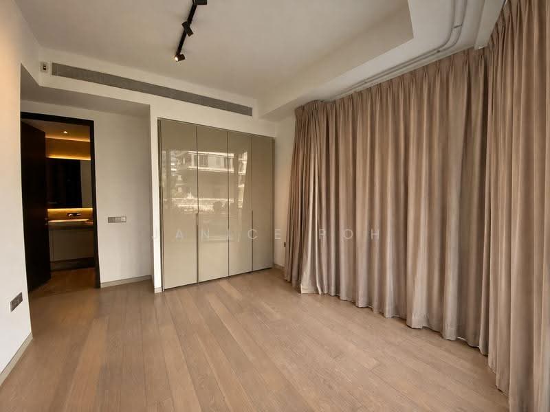 Master Bedroom 1
