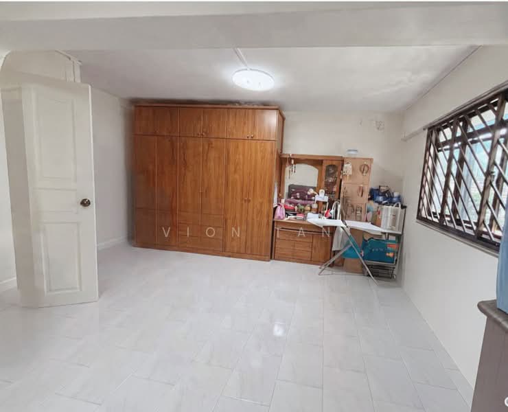 51 Kent Road HDB Flat For Sale at S$ 680,000 | PropertyGuru Singapore - Bedroom