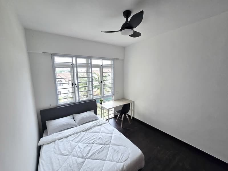 Estella Gardens, 23 Flora Road, Room Rental, 150 sqft, Condominium For Rent, by James Hee, 500094363 - R3 - PropertyGuru.com.sg